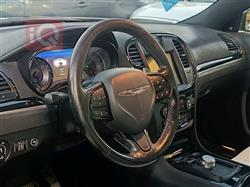 کرایسلەر 300